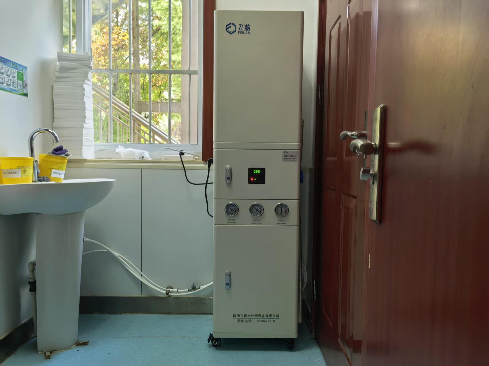 济南市区医院，60L水机安装完成